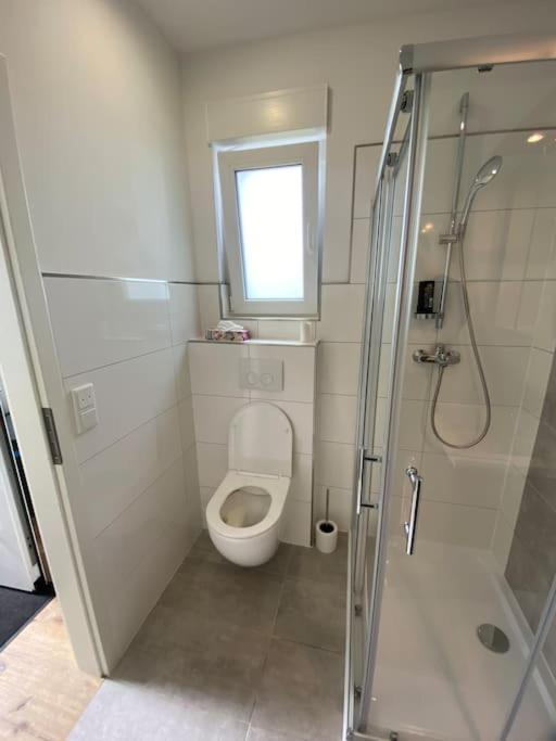 Neues Bungalow Fuer Bis Zu 4 Personen Oberhausen  Dış mekan fotoğraf